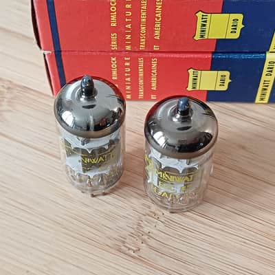 Rare NOS NIB early 70's PHILIPS AMPEREX 12AU7 ecc82  DIMPLED DISC GETTER  Heerlen perfect matched pair very strong, fully tested Superb sounding tubes ! image 2