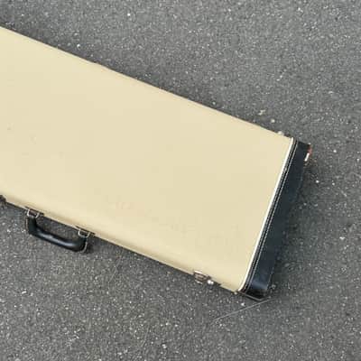 1963-1964 Fender Stratocaster Telecaster Case - Blond, Cookies and Cream image 4