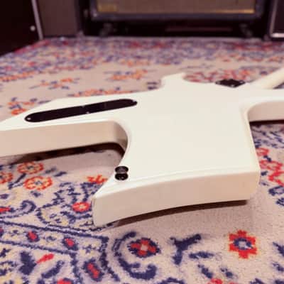 1985 B.C. Rich N.J. Series Warlock w/ Kahler - Made In Japan - Glitter Rock White image 20