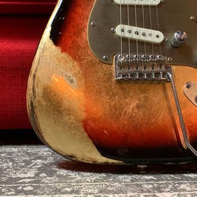 Made to Order - FRANCHIN Mercury guitar Relic Aged Nitro Lacquer OVER METALLIC LEAF (Sunburst/ Black/ White/ Blue/ Green/ Yellow/ Red/ Pink/ Burgundy/ Purple/ Gold/ Silver/ Copper, etc.) Stratocaster-Strat-S-Style Made in Italy image 8