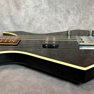B.C. Rich Warlock Revenge  2001 - Black w/Coffin Case image 8