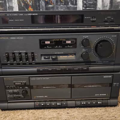 Hitachi Hitachi AM/FM stereo tuner model HRD-MD05 80s image 2