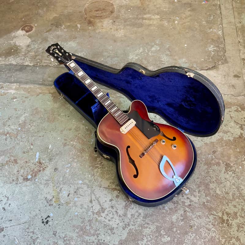 1960 Guild X-150 Savoy Tobacco Sunburst