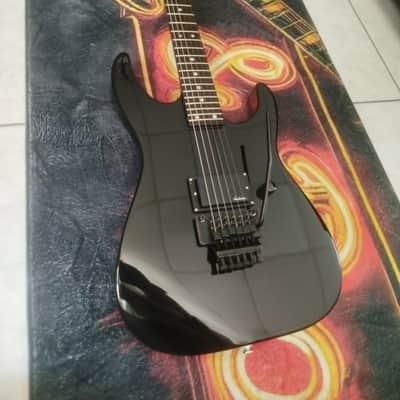 Charvel Model 5(neck-through) 1988 - Black Gloss image 1