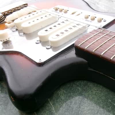 CIRCA 1966 Guyatone LG140-T Japan Vintage Guitar -Bizzare image 9