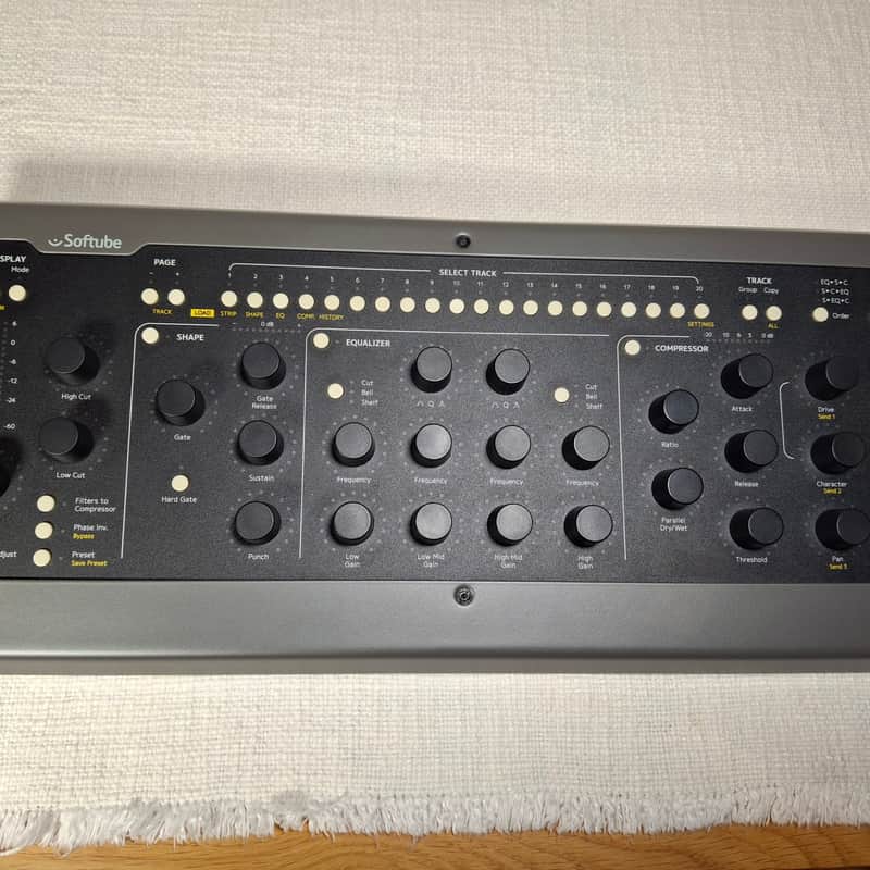 2017 Softube Console 1 MKII Hardware/Software Mixer Black/Grey
