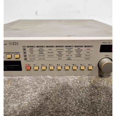 AKAI S01 - Sampler - Good image 9