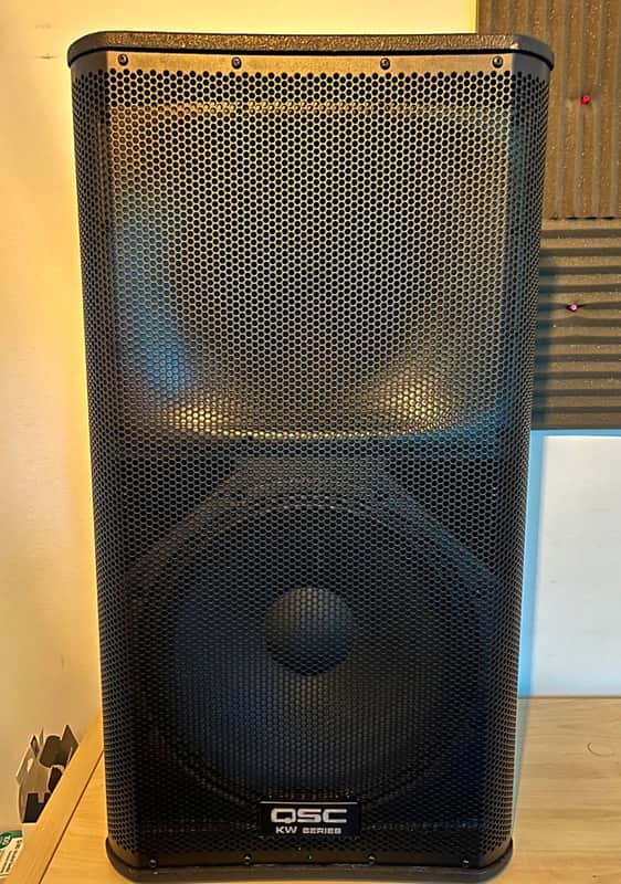QSC KW152 2-Way 1000-Watt 15" Active Loudspeaker - Excellent Condition image 1