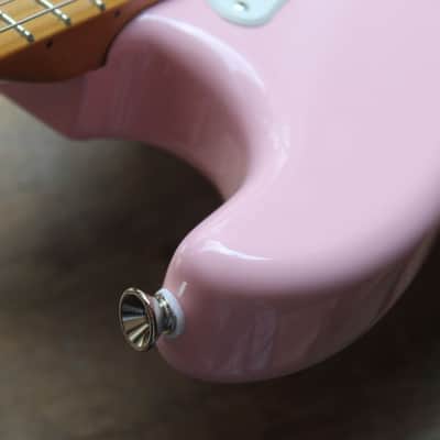 SQUIER "LIMITED Classic Vibe™ '50s Stratocaster Hard Tail, Maple Fingerboard, Parchment Pickguard, Shell Pink" 3, 06 KG image 10