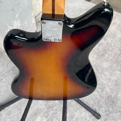 Fender Blacktop Jazzmaster HS 2011 - 2013 - 3-Color Sunburst image 19