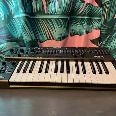 Behringer MS-1 / MS-101 Analog Synthesizer 2019 - 2020 Black imagen 5