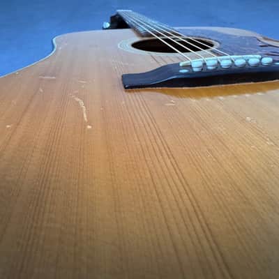 Gibson J-50 Deluxe 1973-1975 with restoration video image 11