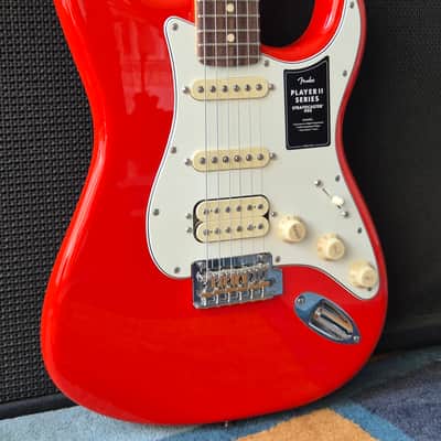 Fender Player II Stratocaster HSS 2026 - Coral Red image 2