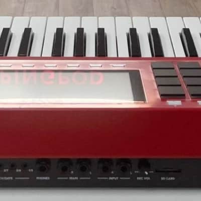 Akai Professionnal MPC Key 37 image 2