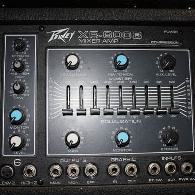 Peavey XR600B / Powered Mixer 300 watts image 2