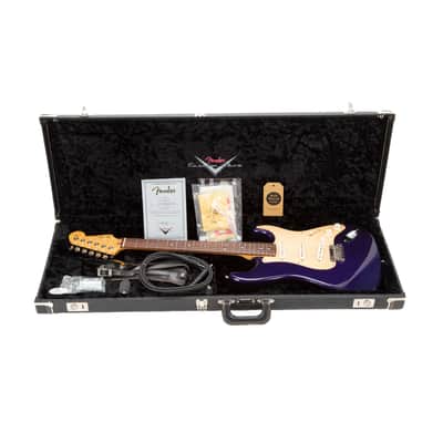 2005 Fender Custom Shop Custom Classic Player V Neck Stratocaster Electric Guitar, Midnight Blue, CZ5XXXX image 10
