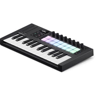 NOVATION LAUNCHKEY-MN25-MK4 Mk4 - Clavier maitre 25 mini-touches, 16 pads, 8 encodeurs, écran OLED image 4