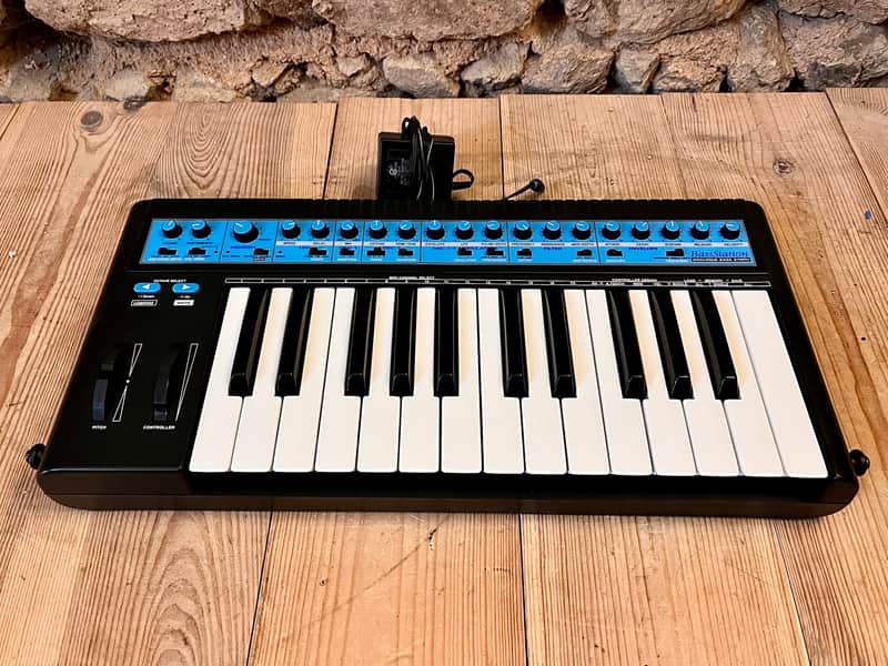 Original Novation Bass Station Keyboard MK1 analog monophonic synthesizer image 1
