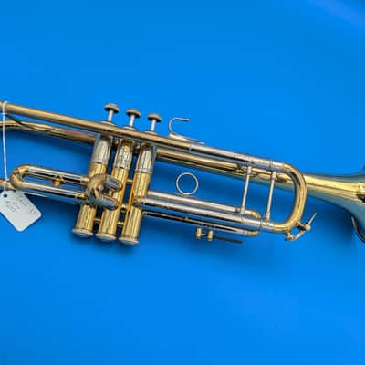 Bach Stradivarius 37 Trumpet Copr. Bell Late 1960s - Lacquer image 1
