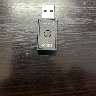 Roland WM-1D Wireless MIDI Adapter Dongle image 1
