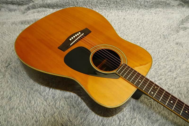1975 made Vintage Acoustic Guitar Yamaha FG-400J Rare Black Label