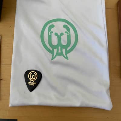 Walrus Audio Monument Tremolo V2 2019 Graphic image 5