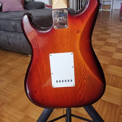 ESP Standard S-800 1990 - 1994 - 2-Tone Sunburst image 4