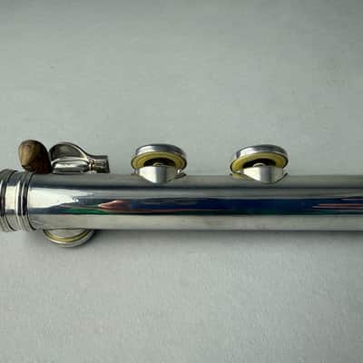 Haynes Handmade French Model Flute 32xxx image 15