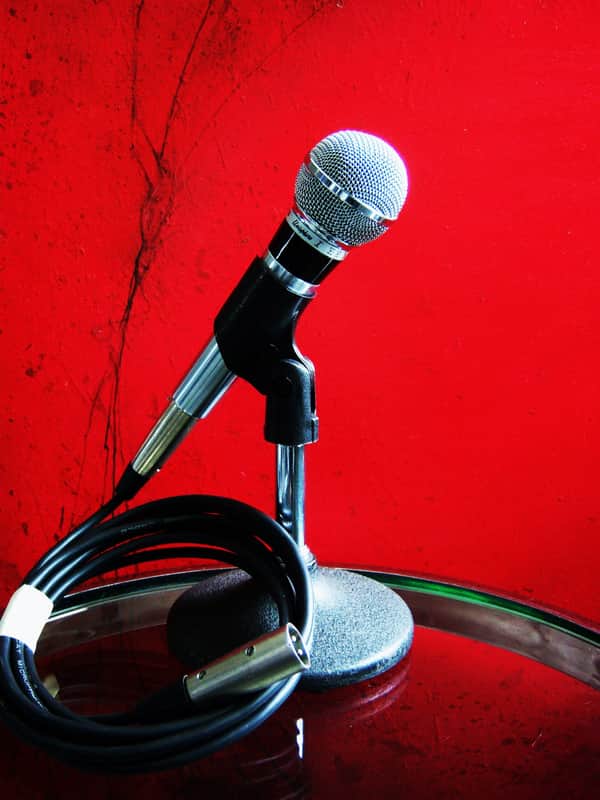 Vintage 1980's Shure 565SD Switchable Cardioid Dynamic Microphone Low Z w accessories 565 565D 566 image 1