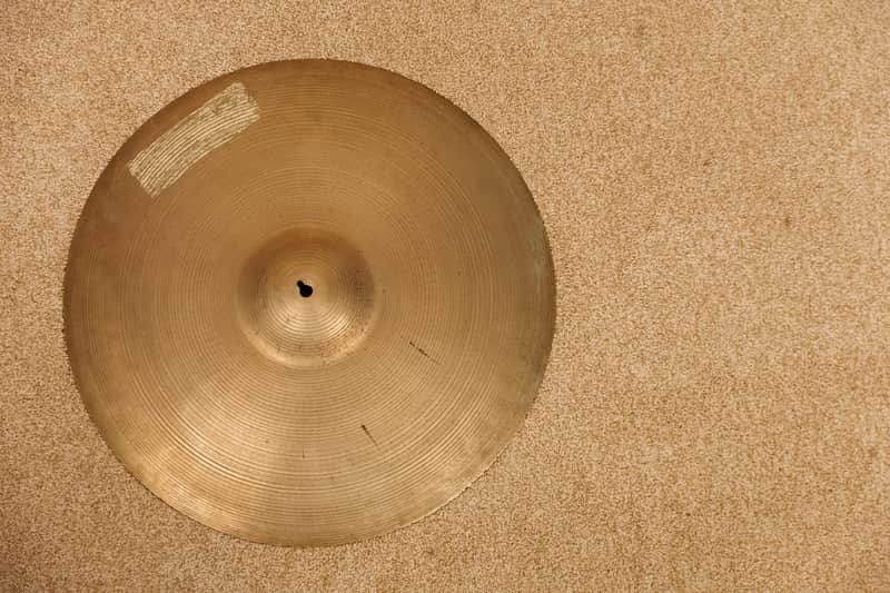 1960s Zildjian A 20" Thin Ride Cymbal 1806g image 1
