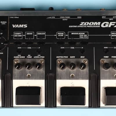 Zoom GFX-4 Multi Effects Guitar Processor Pedal image 5