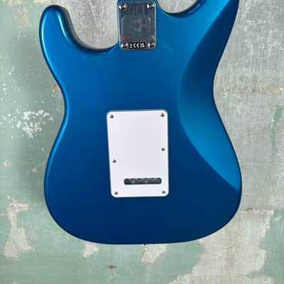 Fender Standard Stratocaster 2025 - Present - Aqua Marine Metallic image 9