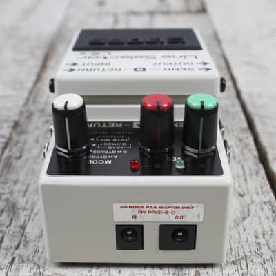 Boss LS-2 Line Selector Pedal Electric Guitar Line Selection Effects Pedal image 10