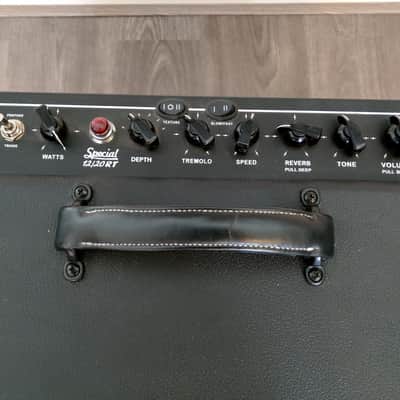 VHT Special 12/20 RT 1x12 Tube Guitar Combo Amp with Reverb and Tremolo *** With Additional Accessoires *** image 10