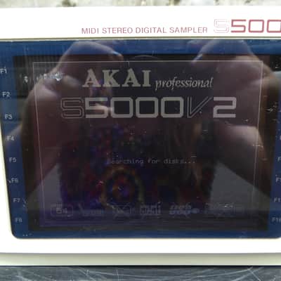 Akai S5000 MIDI Stereo Digital Sampler 1998 - White - FULL RAM - EX image 3