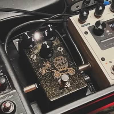 Sinvertek No. 5 Distortion | Reverb