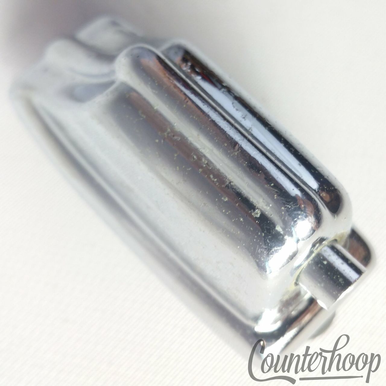 Rogers Beavertail Tom/Snare Drum Lug Chrome Powertone Vintage 60s Hex/Circle USA — main photograph