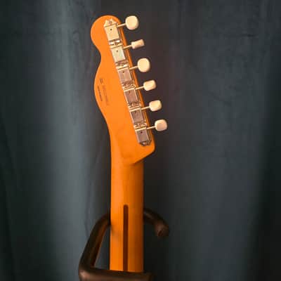 Fender Gold Foil Telecaster 2023 - Present - Candy Apple Burst image 6