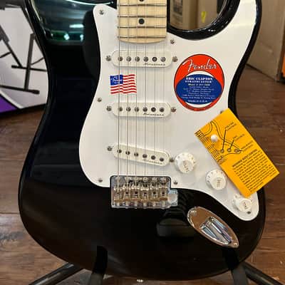Fender Eric Clapton Artist Series Stratocaster with Vintage Noiseless Pickups  Black #US23019408 7 lbs  11.7 oz image 10