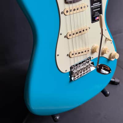Fender American Professional II Stratocaster Electric Guitar Miami Blue w/ OHSC image 5