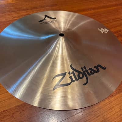 Zildjian 14" A Series New Beat Hi-Hat Cymbals (Pair) 2013 - Present - Traditional image 7