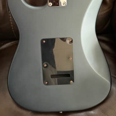 Fender Standard Stratocaster Satin with Rosewood Fretboard 2004 - Gun Metal Blue image 9