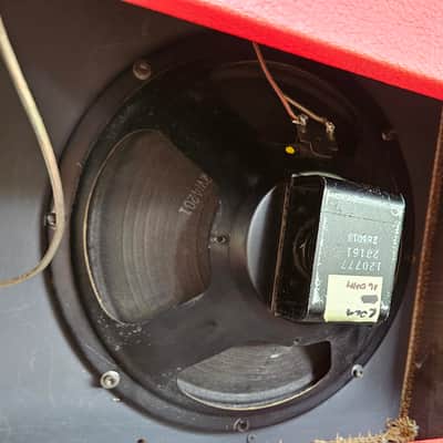 Trubute Guitar Speaker Cabinet 2010' - Orange image 12