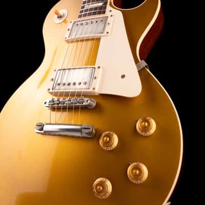 Pre-Owned 2015 Gibson Custom Shop CS7 50's Style Les Paul Standard VOS Gold Top With OHSC image 5
