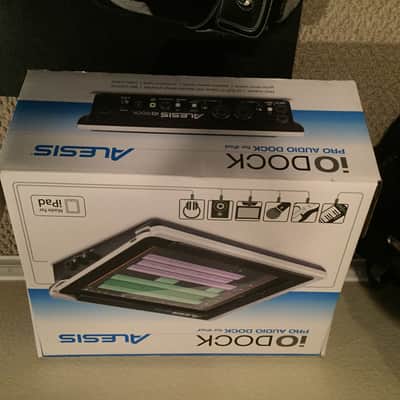 Alesis iO Dock I with iPad and Belkin iPad case. image 9
