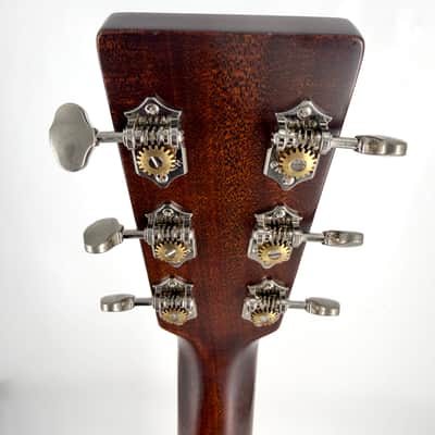 2021 Martin D-18 – Natural image 14