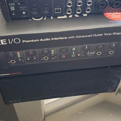 IK Multimedia AXE I/O USB Audio Interface 2019 - Present - Black image 5