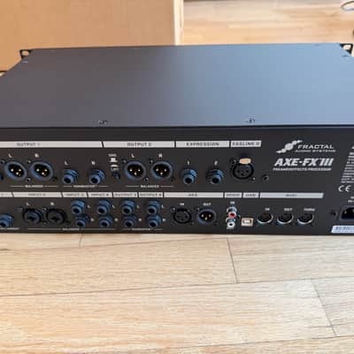 Fractal Audio Axe-FX III Mark II 2020 - Present - Black image 3