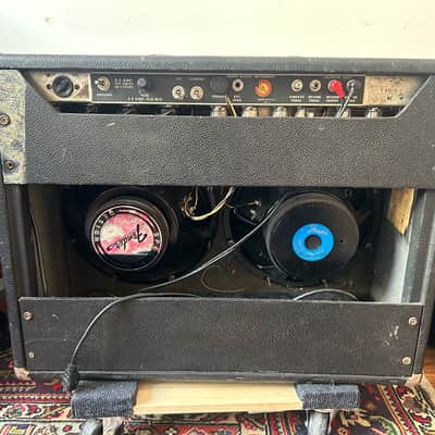 Fender Twin Reverb 2-Channel 100-Watt 2x12" Guitar Combo 1970 - 1971 - Silverface image 8