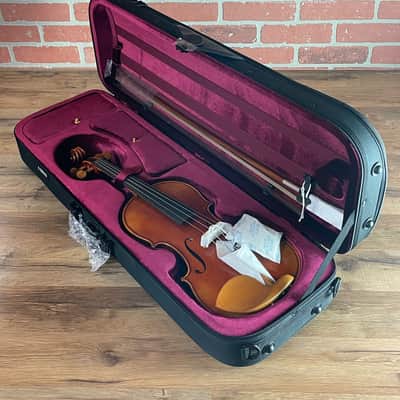 Yamaha AV20-44SG 4/4 Size Intermediate Violin Outfit image 14